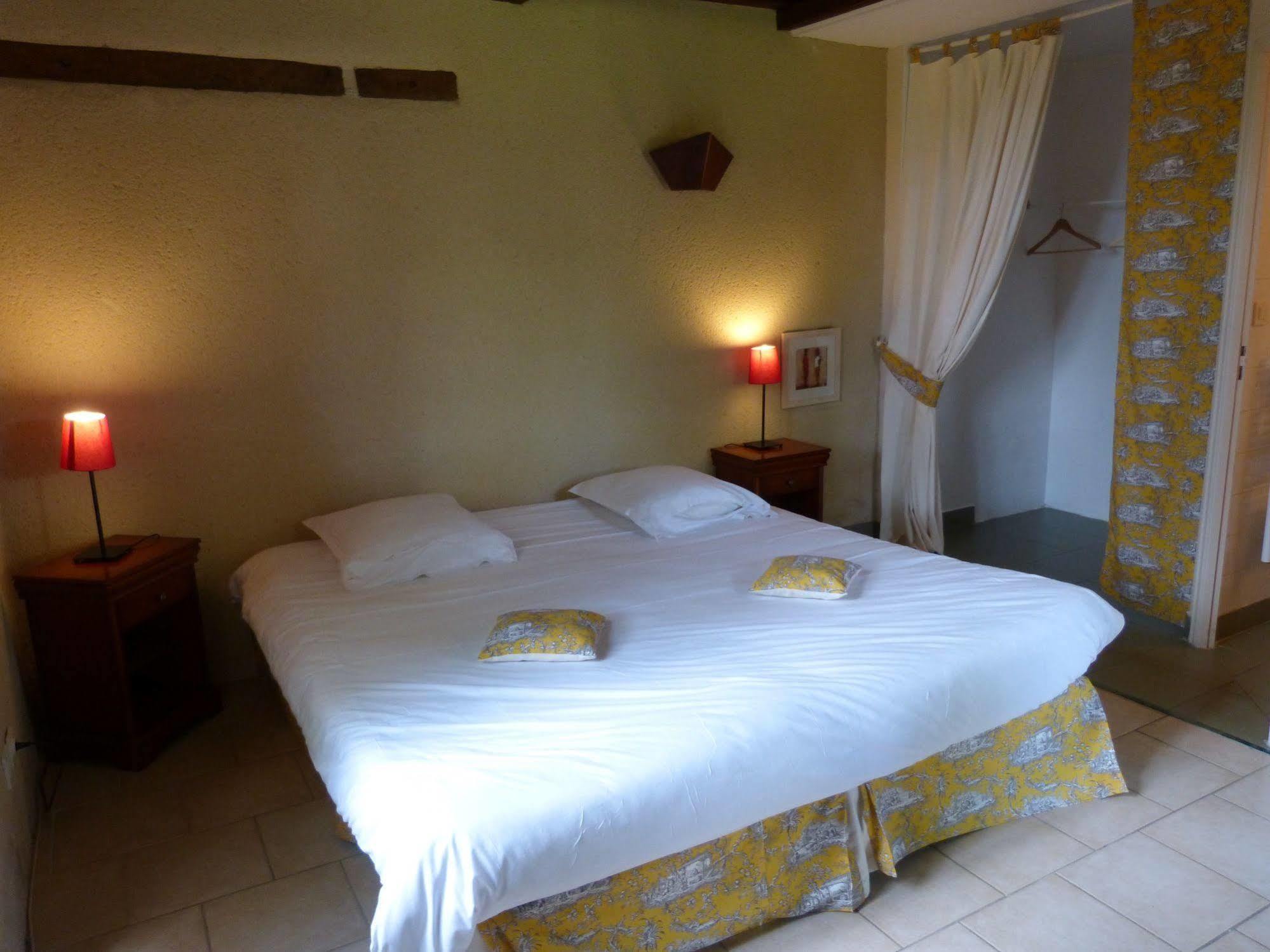 Anjou Golf And Country Club Hotel Champigné Buitenkant foto