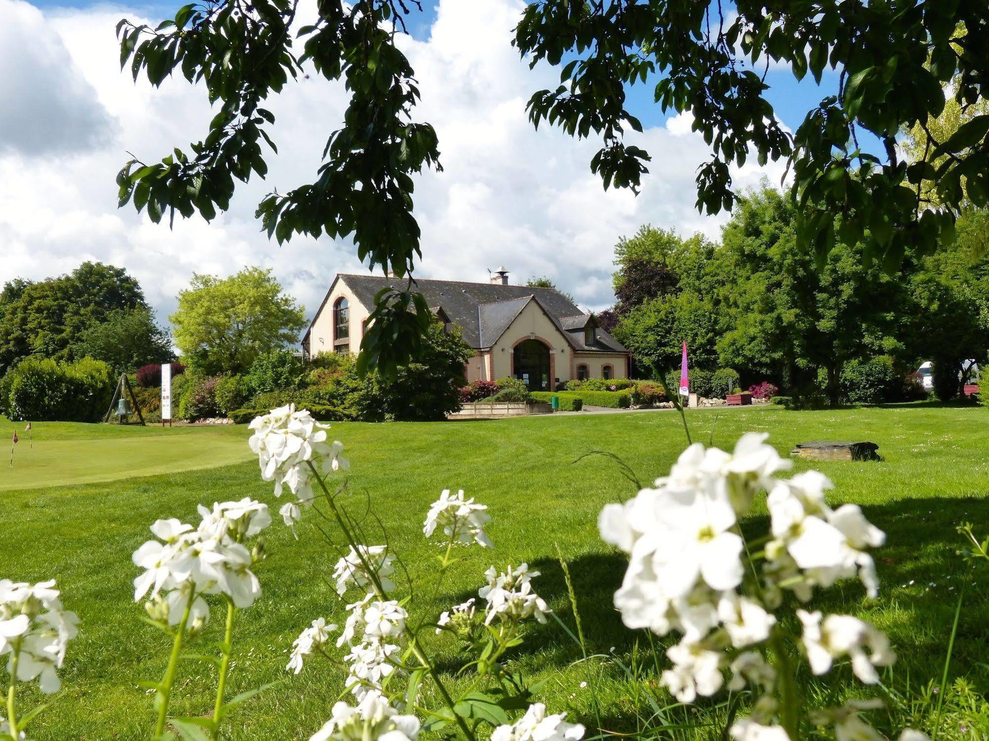Anjou Golf And Country Club Hotel Champigné Buitenkant foto