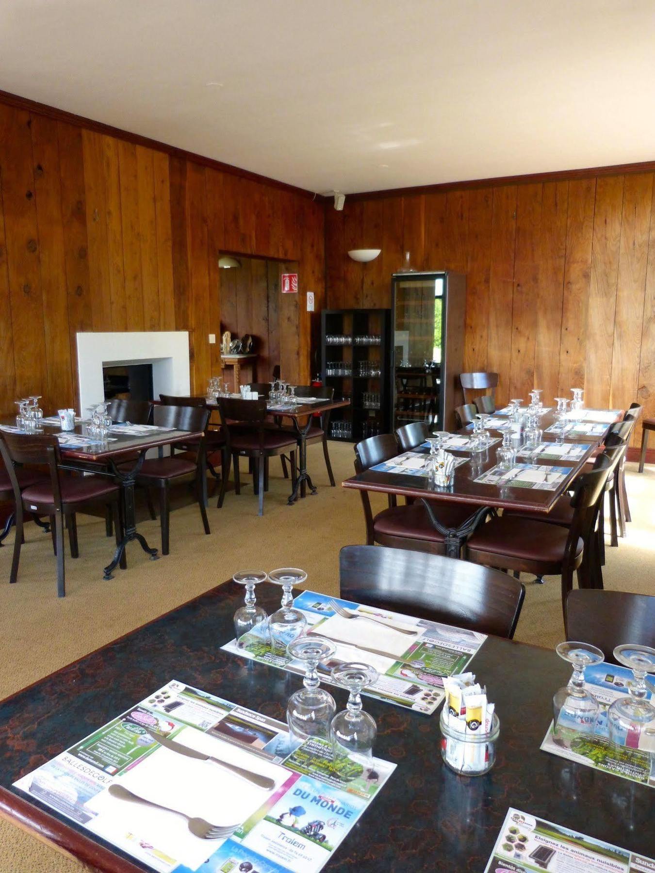 Anjou Golf And Country Club Hotel Champigné Buitenkant foto