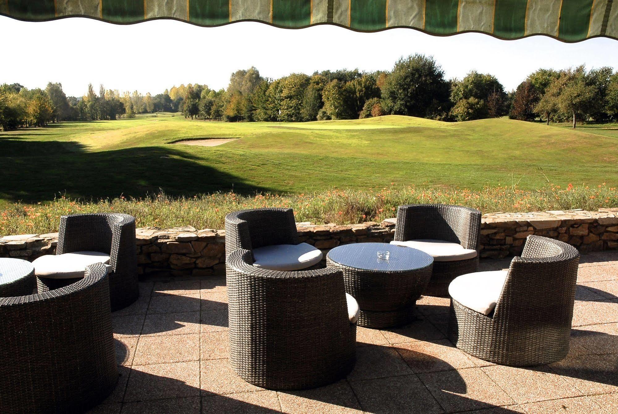 Anjou Golf And Country Club Hotel Champigné Buitenkant foto