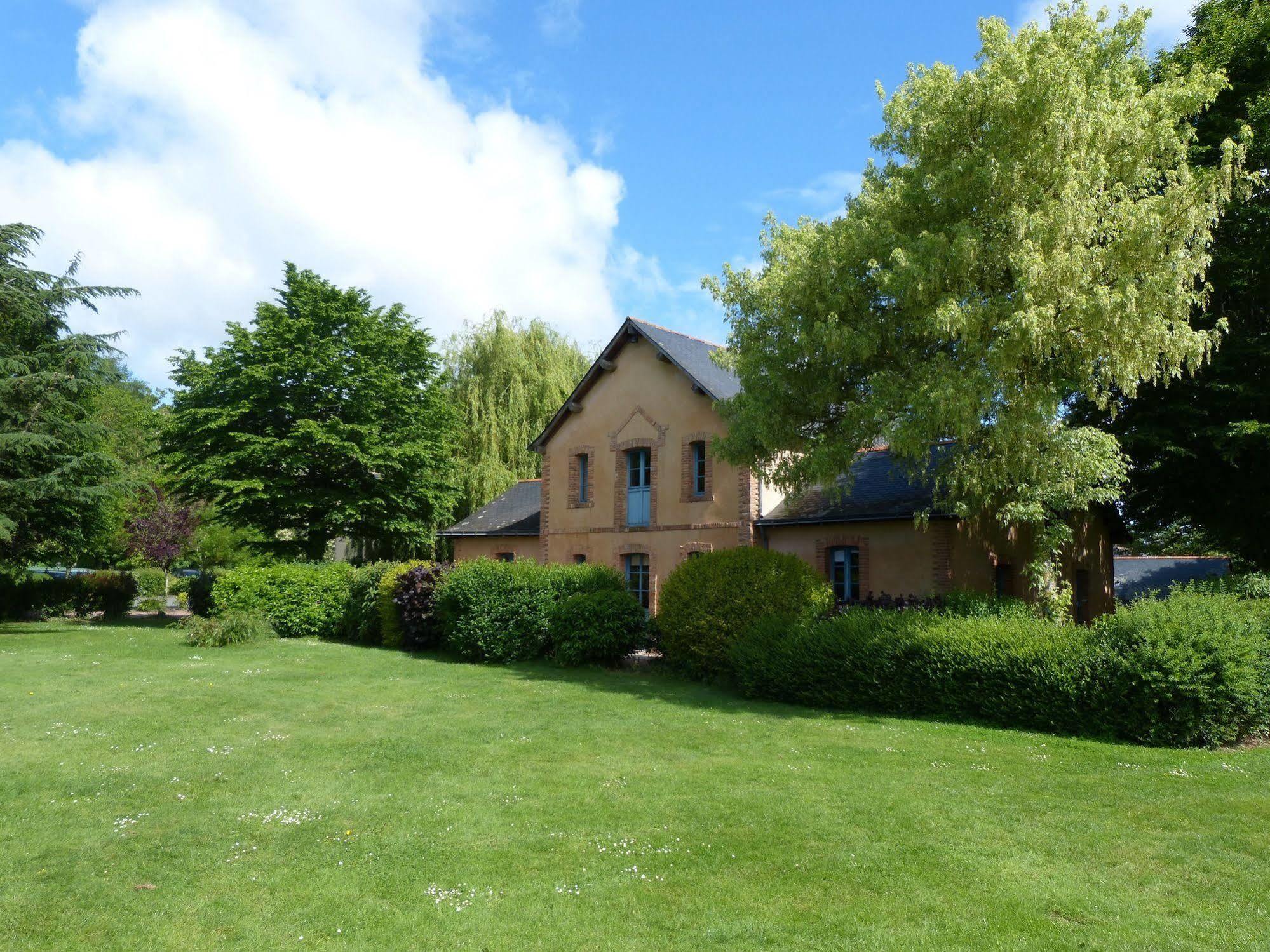 Anjou Golf And Country Club Hotel Champigné Buitenkant foto